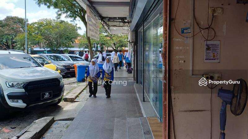 Untuk Disewa - Large Ground floor Shop 25x75 Seksyen 2 City Center Shah Alam